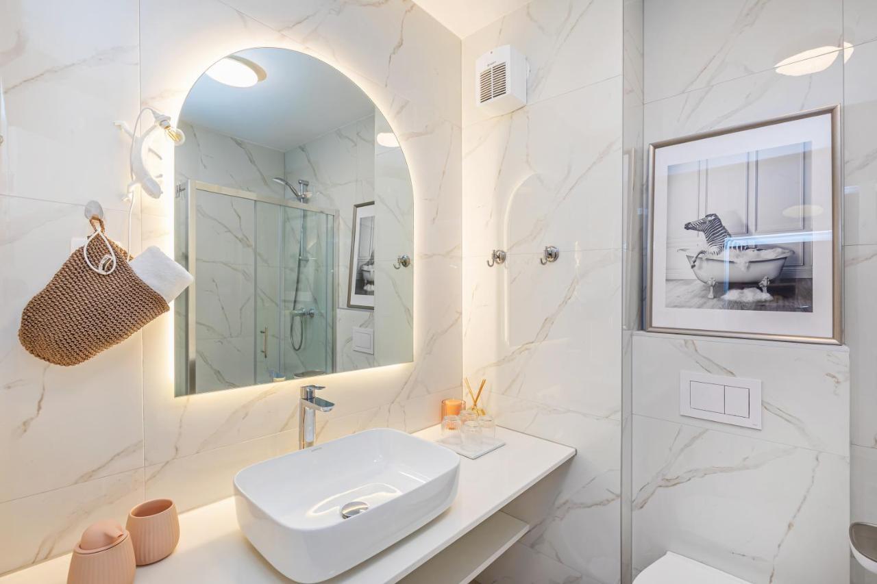 Sunny Lol Port Apartments In The City Centre دوبروفينك المظهر الخارجي الصورة