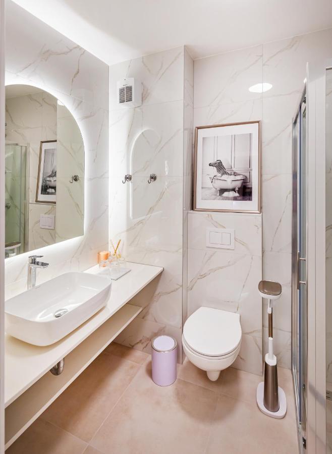 Sunny Lol Port Apartments In The City Centre دوبروفينك المظهر الخارجي الصورة